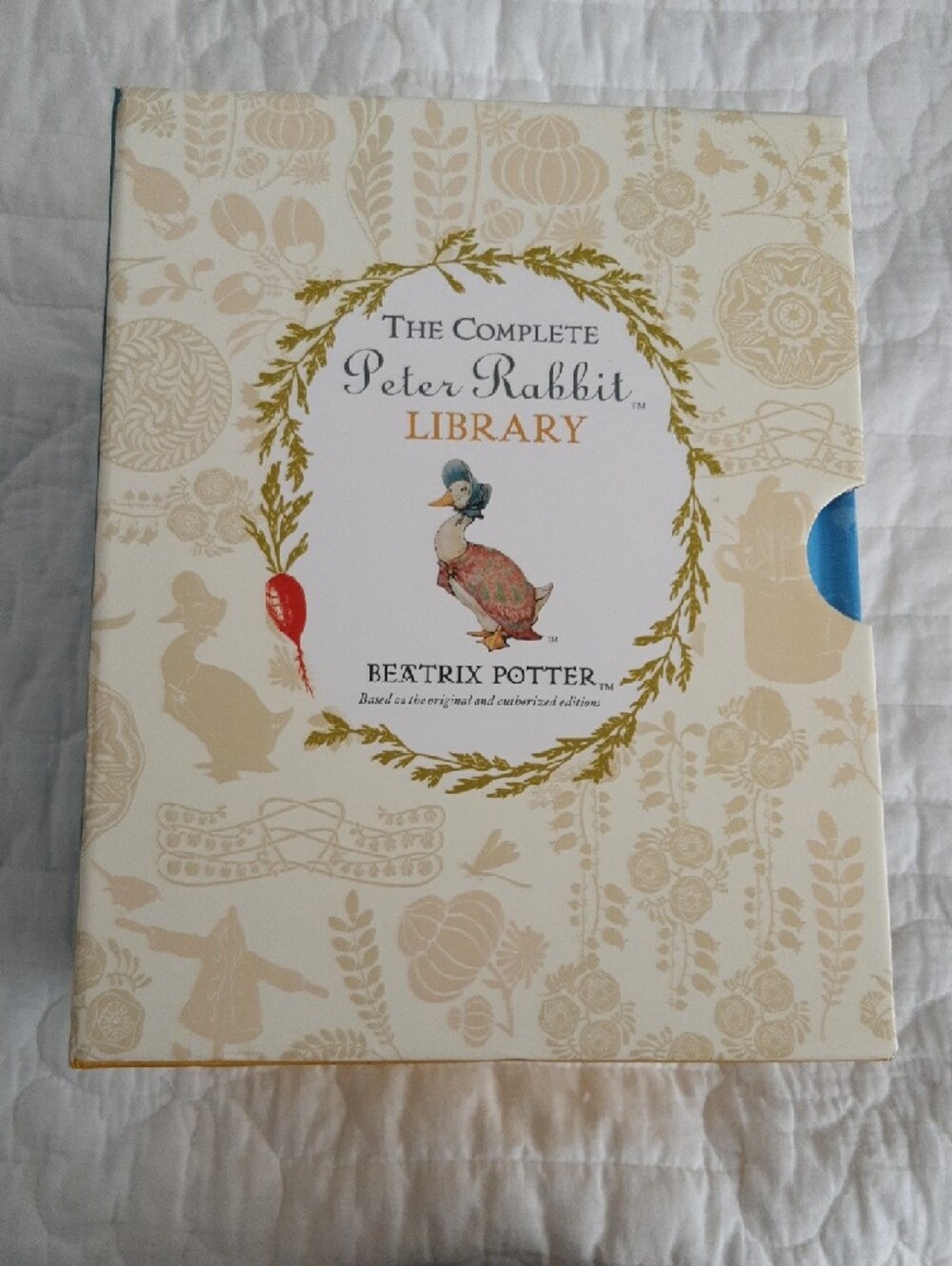 Beatrix Potter The Complete Peter Rabbit Library - Picture 3 of 6